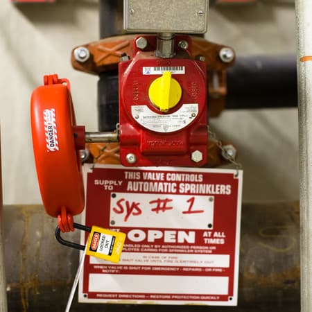 Gate Valve Lockout, 5 - 6.5 IN Wheel